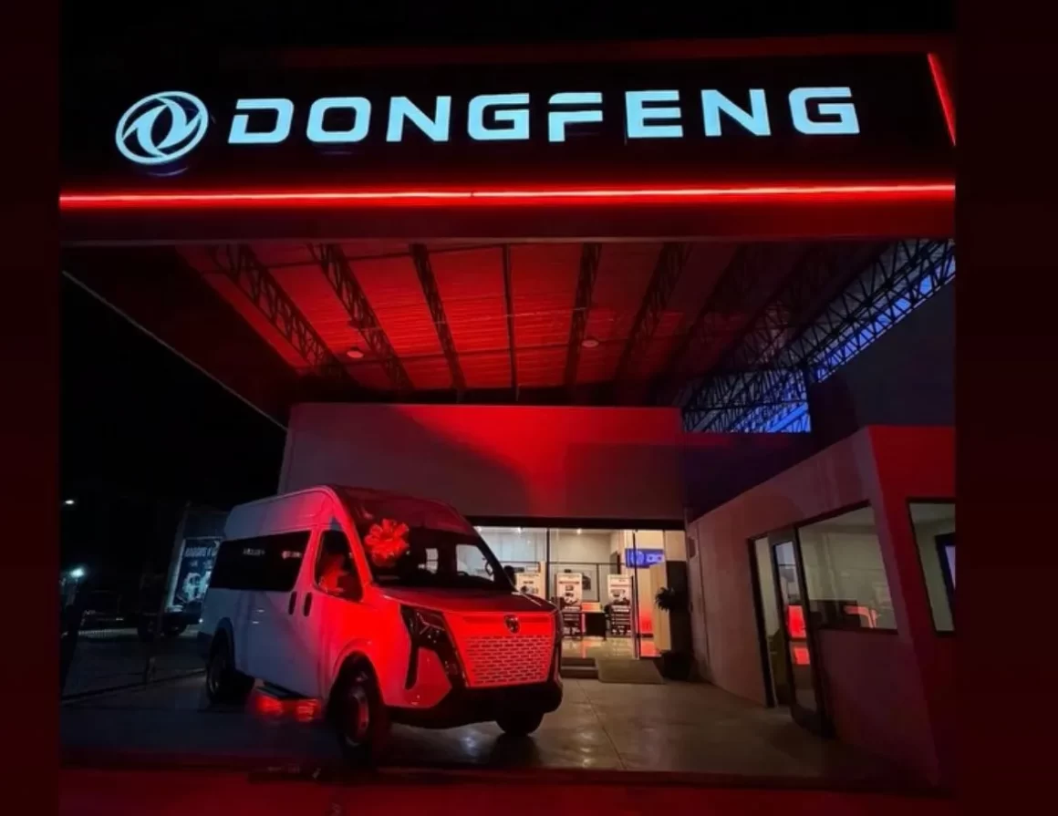 Dongfeng inaugura distribuidoras en Torreón y Saltillo