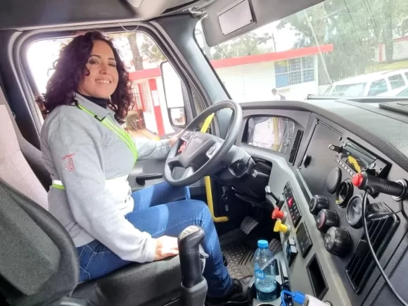 «Ser mamá y trailera no es elegir», la historia de Vianney Loarca