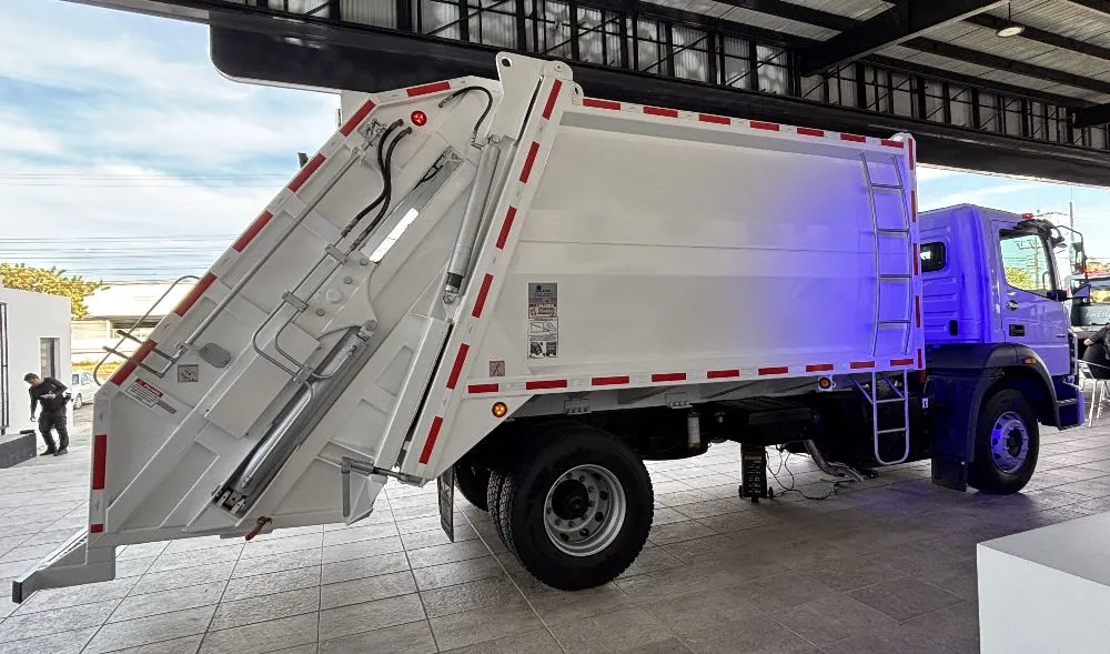 soluciones-para-ti-daimler-autotab-merida-trucker-1000x750-1