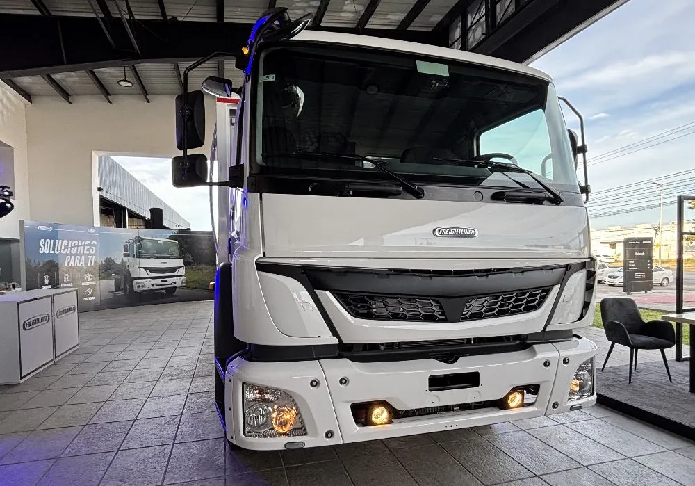 soluciones-para-ti-daimler-autotab-merida-trucker-1000x750-1