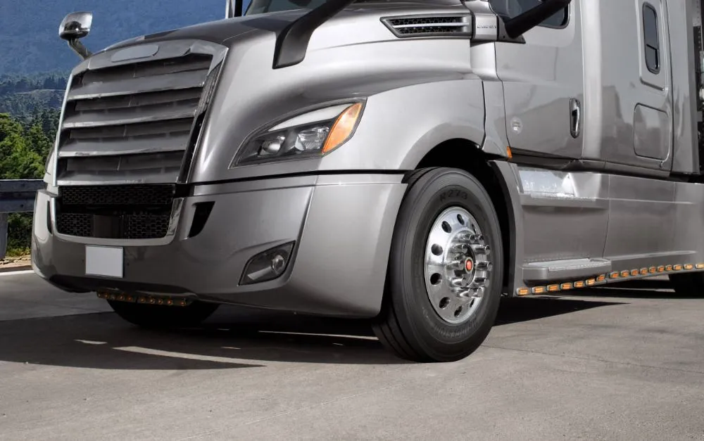 bridgestone-r273-ecopia-trucker-flotillas-1000x750-1 Bridgestone lanza R273 ECOPIA para flotillas