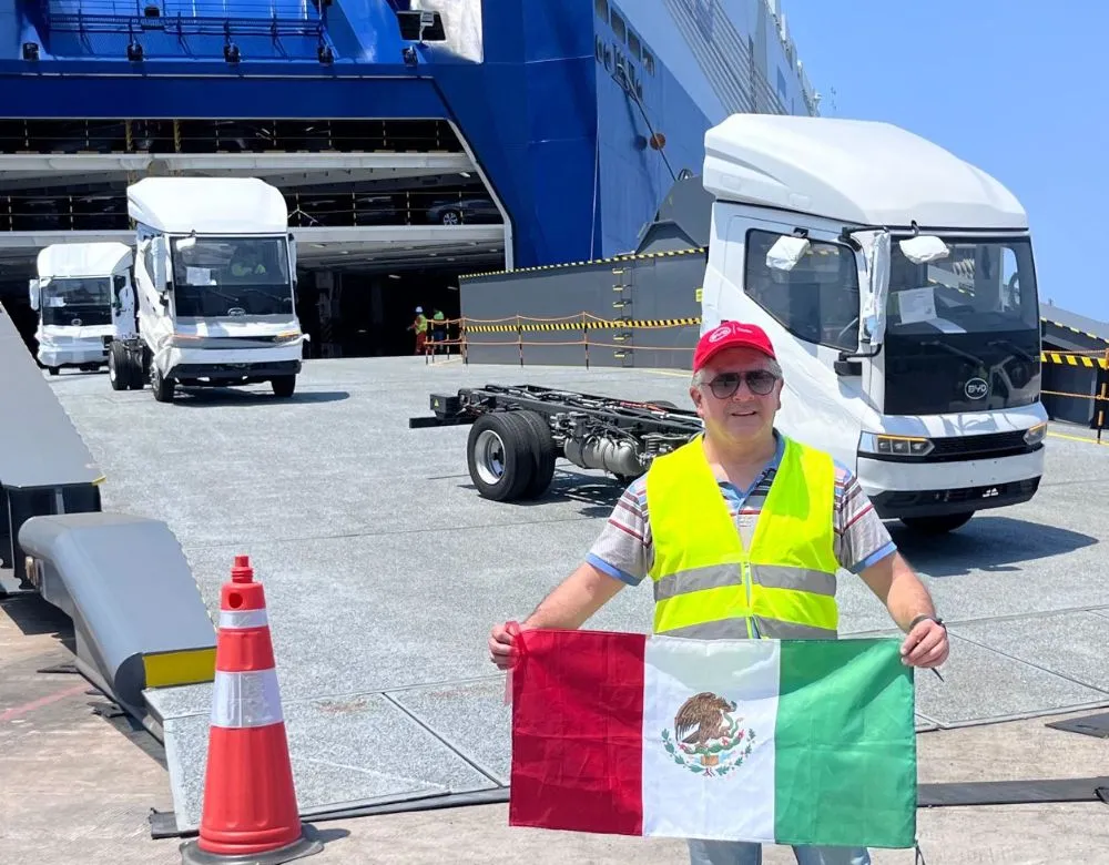 byd-trucks-mexico-trucker-1000x750-2