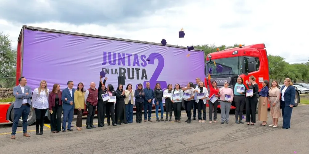 coca-cola-femsa-scania-juntas-en-la-ruta-trucker-1000x750-1