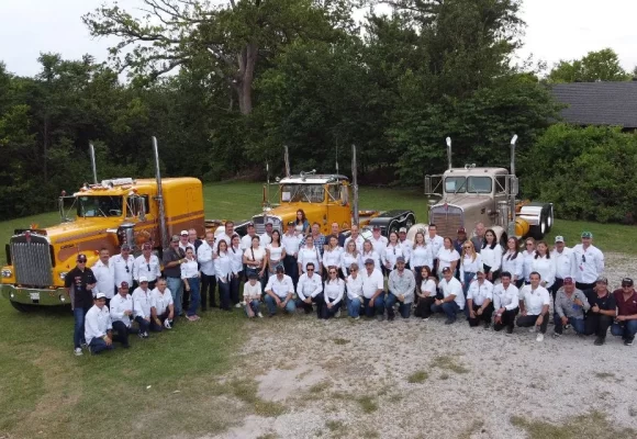 Tracto Clásicos de Nuevo León conquista la 40ª Convención de la ATHS